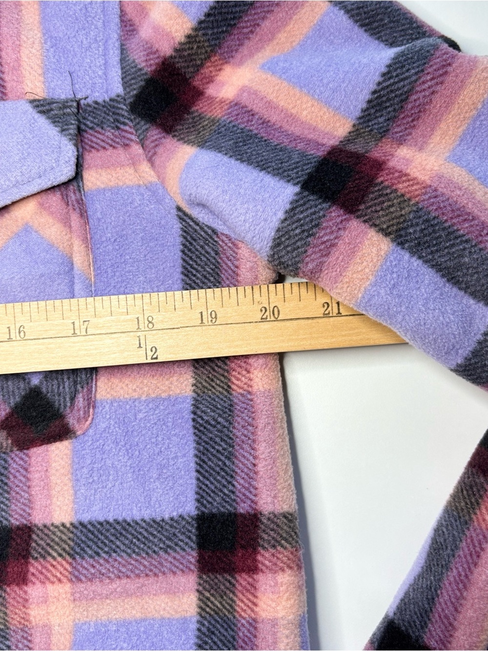 Sage Collective Faux Fur Lined Plaid Shacket Jacket Purple Pink Small Anthro - Picture 9 of 10